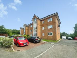 Front external- click for photo gallery